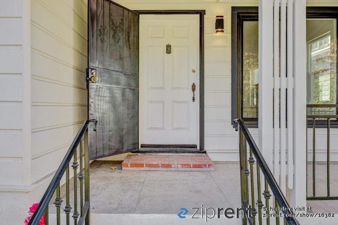 153 N Hanford Ave - Photo 2 of 20