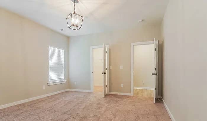 1958 Golf Course Rd - Photo 3 of 8