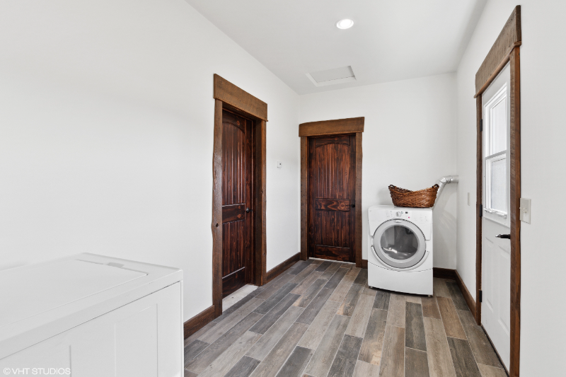 3131 Mt Hwy - Photo 2 of 7