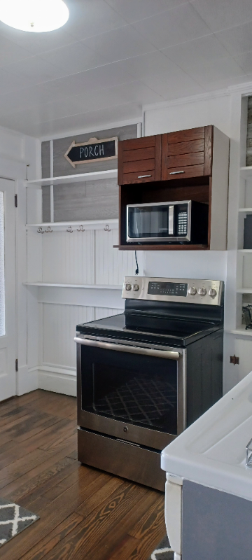 119 N Front St #2 - Photo 2 of 16