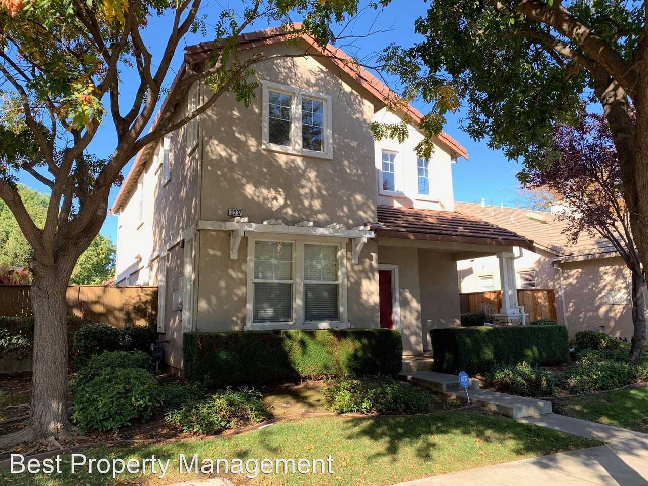 3237 Hudson Dr - Photo 2 of 25