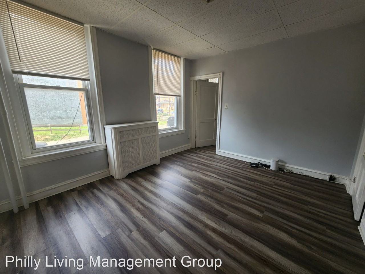 1242 W Allegheny Ave - Photo 3 of 5