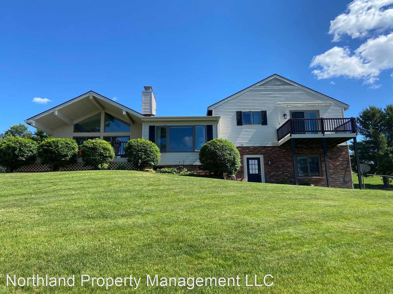 3336 Scenic Hills Dr - Photo 2 of 25