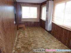 1690 Minnehaha Ave E - Photo 2 of 15