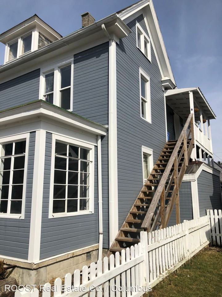 32 E. Waterloo Street - Photo 2 of 13