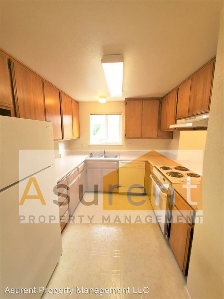 759 Columbine Way - Photo 3 of 14