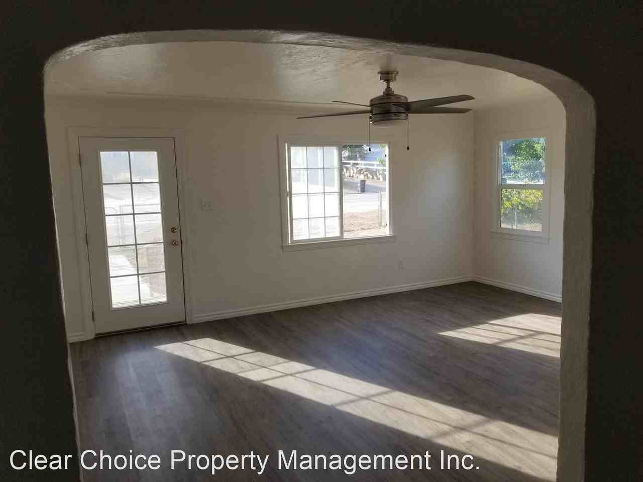 1366 K St - Photo 2 of 8