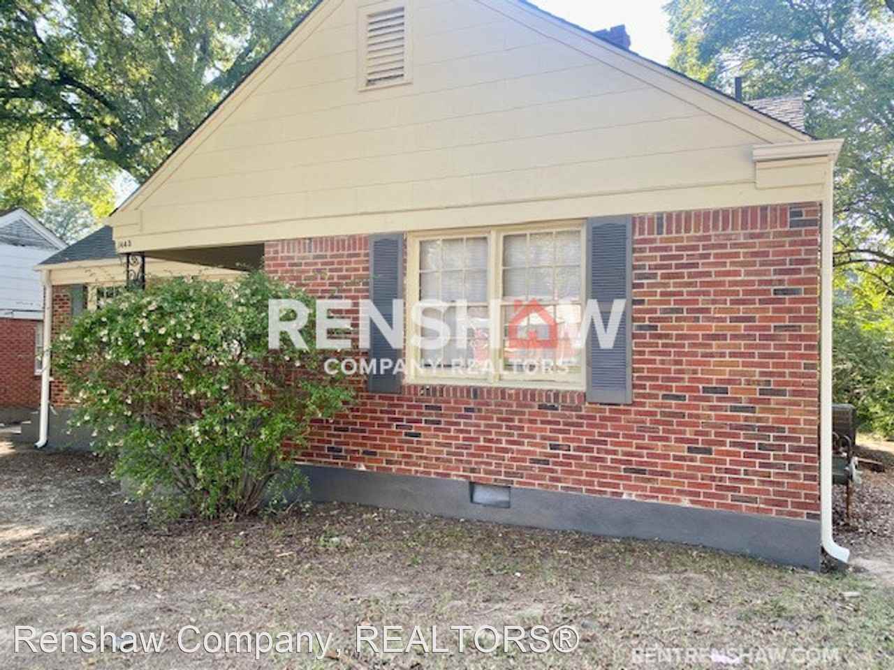 1445 Fox St - Photo 3 of 24