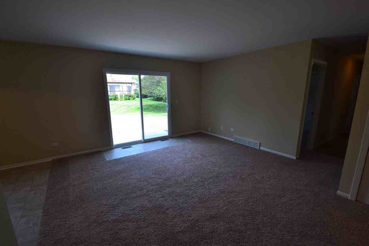 2030 Savannah Rd - Photo 2 of 10