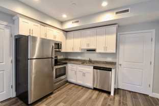 9 Dehon St #4 - Photo 1 of 1