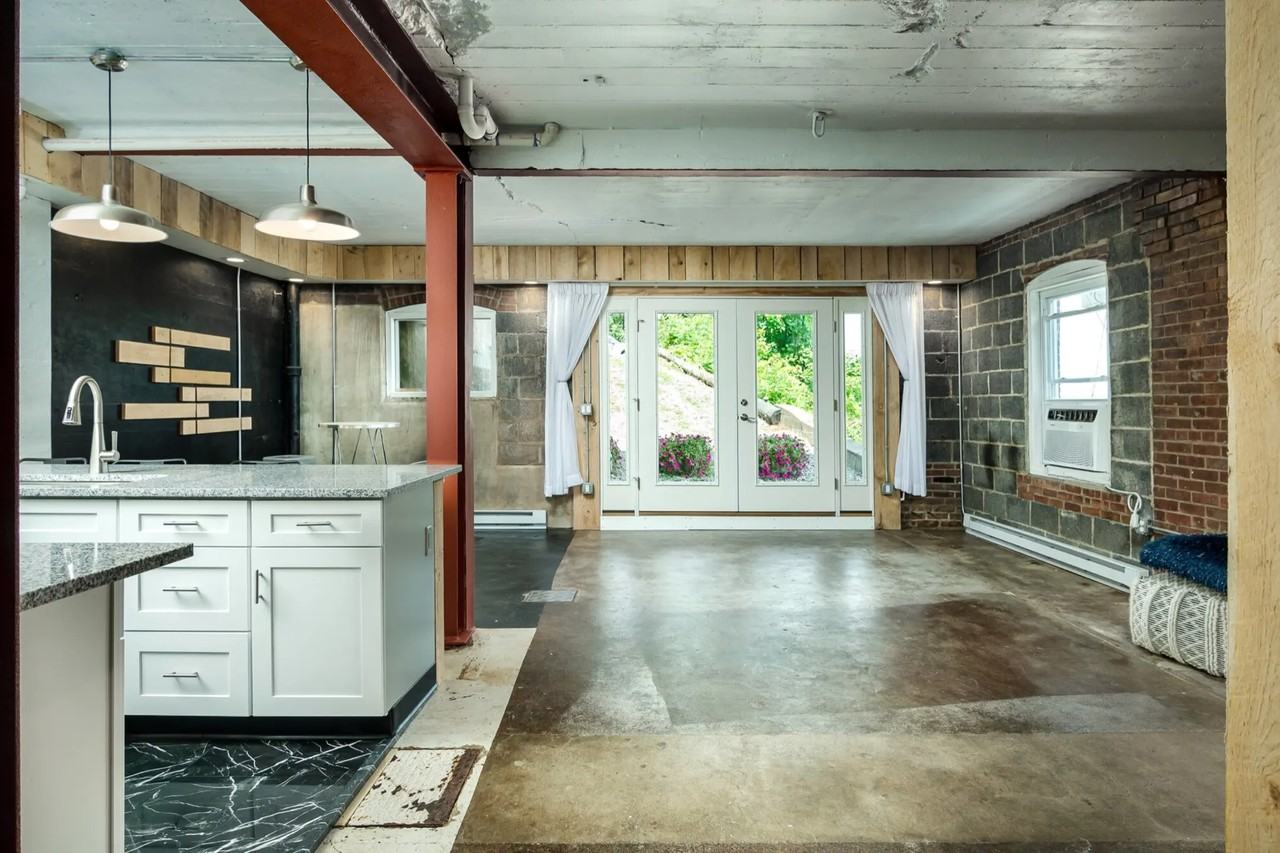 65 Salt Point Rd - Photo 3 of 24