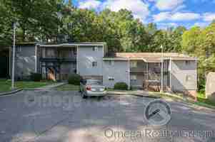 featured image of 1700 14th Ave E #4