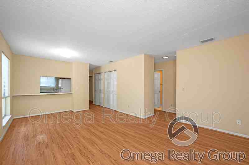 1700 14th Ave E #4 - Photo 5 of 22
