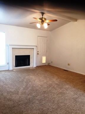 8330 E 120th Pl - Photo 3 of 7