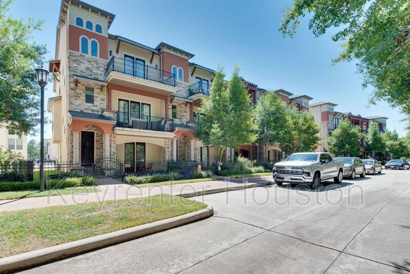 14518 Vintage Preserve Pkwy - Photo 2 of 39