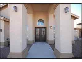 808 Phil Hansen Dr - Photo 3 of 12