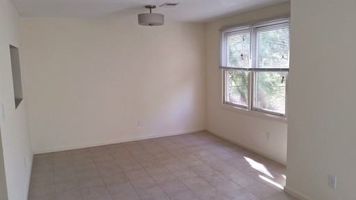 25 Dela Park Ln - Photo 2 of 16