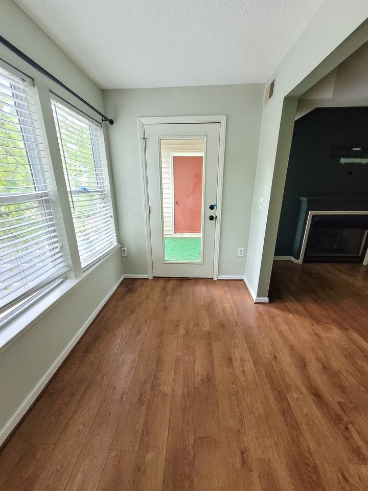 1300 Hillbrow Ln #203 - Photo 5 of 30
