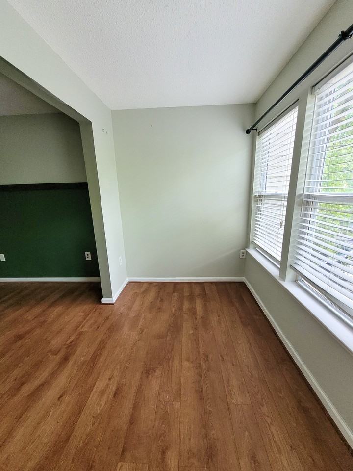 1300 Hillbrow Ln #203 - Photo 6 of 30
