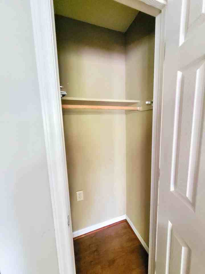 1300 Hillbrow Ln #203 - Photo 7 of 30