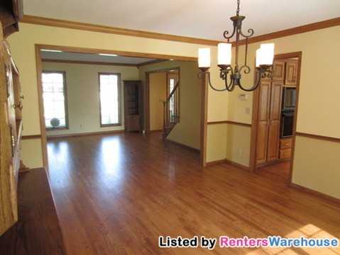 1902 South Ln - Photo 2 of 15