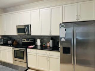 1100 Lutyens Ln - Photo 7 of 35