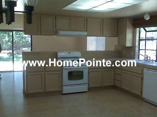 8452 Menke Way - Photo 3 of 10