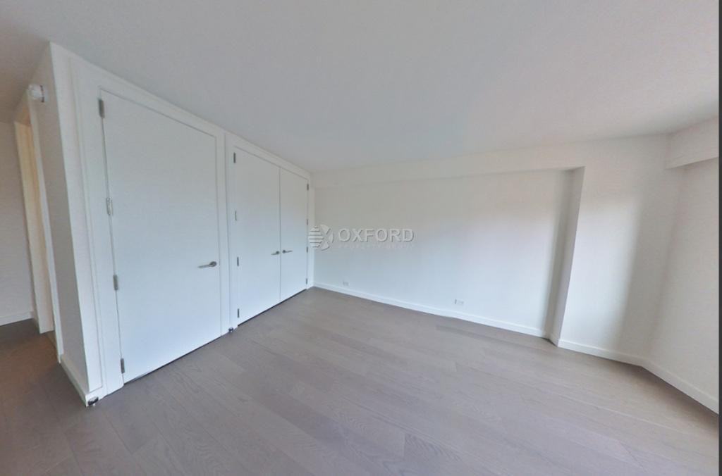 E 72nd St #8F2C - Photo 3 of 12