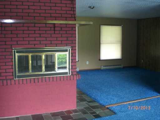 35 Nate Ln - Photo 3 of 22