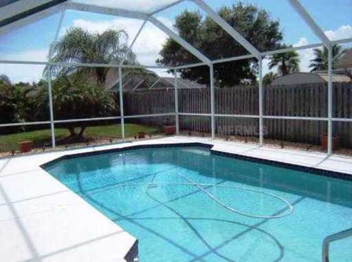 9012 Westbay Blvd - Photo 2 of 15