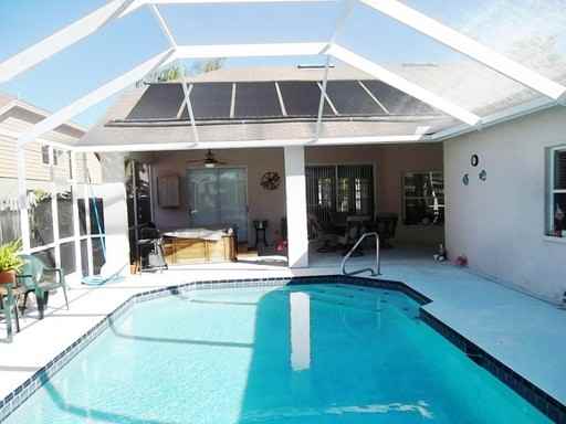 9012 Westbay Blvd - Photo 3 of 15