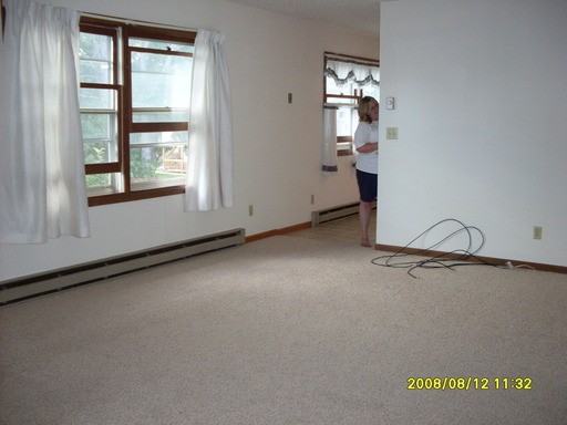 12916 Doris Ct - Photo 2 of 8