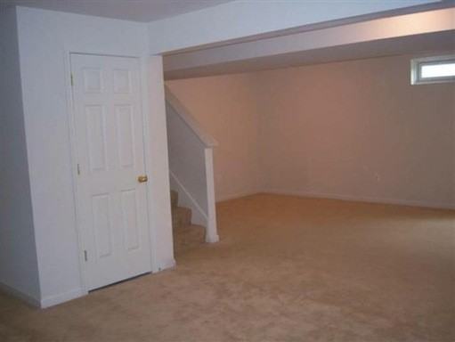 109 Theater Ln - Photo 3 of 19