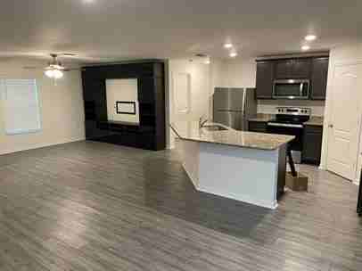 849 Lochman Dr - Photo 3 of 10