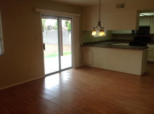 6337 E Ivyglen St - Photo 3 of 12