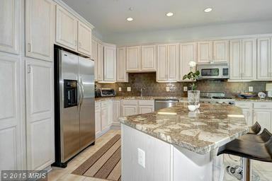 1597 N Colonial Terrace - Photo 3 of 30