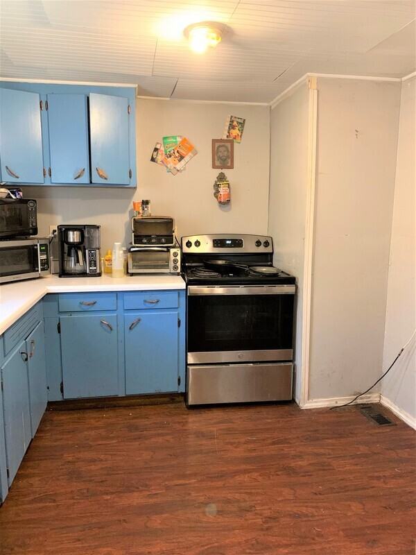 1032 Karendale Avenue - Photo 7 of 9