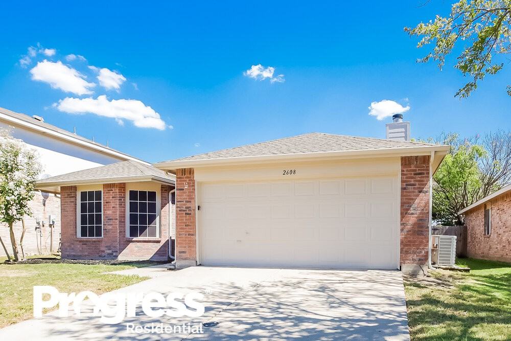 2608 Buckskin Dr - Photo 3 of 16