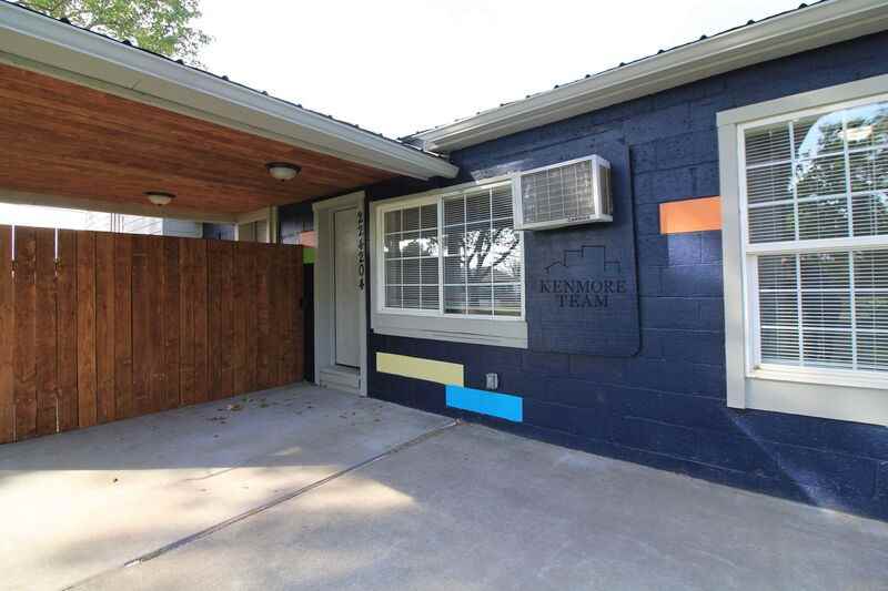 224204 E Main St - Photo 2 of 11