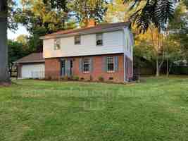 featured image of 2670 Seminole Dr