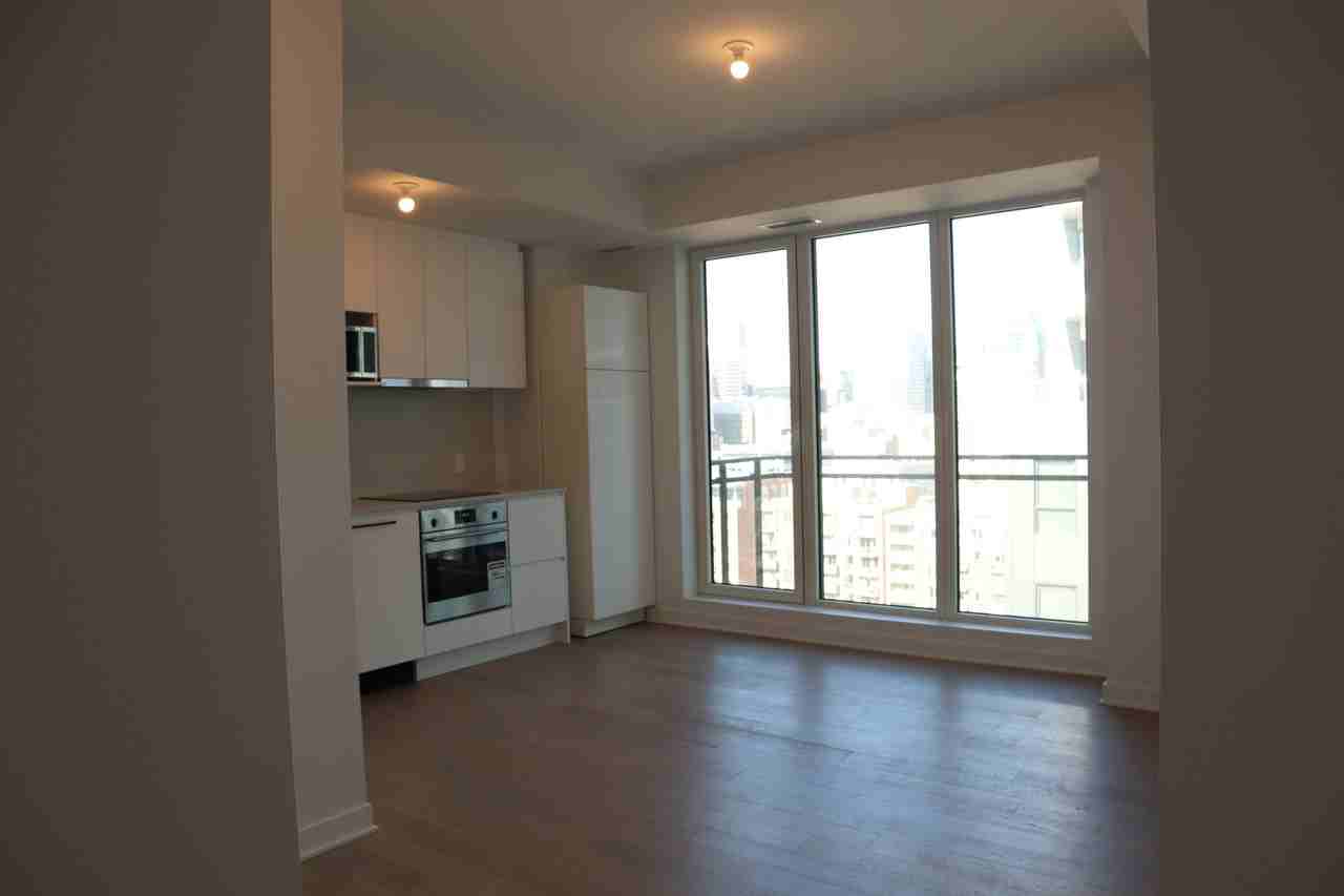 1160 Rue Mackay #1601