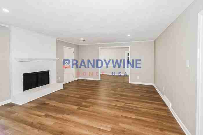 7104 Atherton Cv - Photo 3 of 18