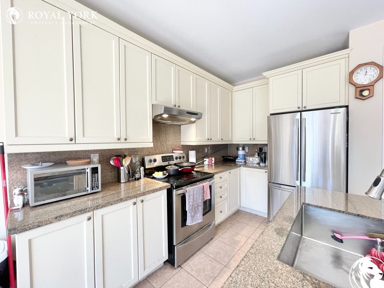 706 Bolingbroke Dr #1 - Photo 2 of 39