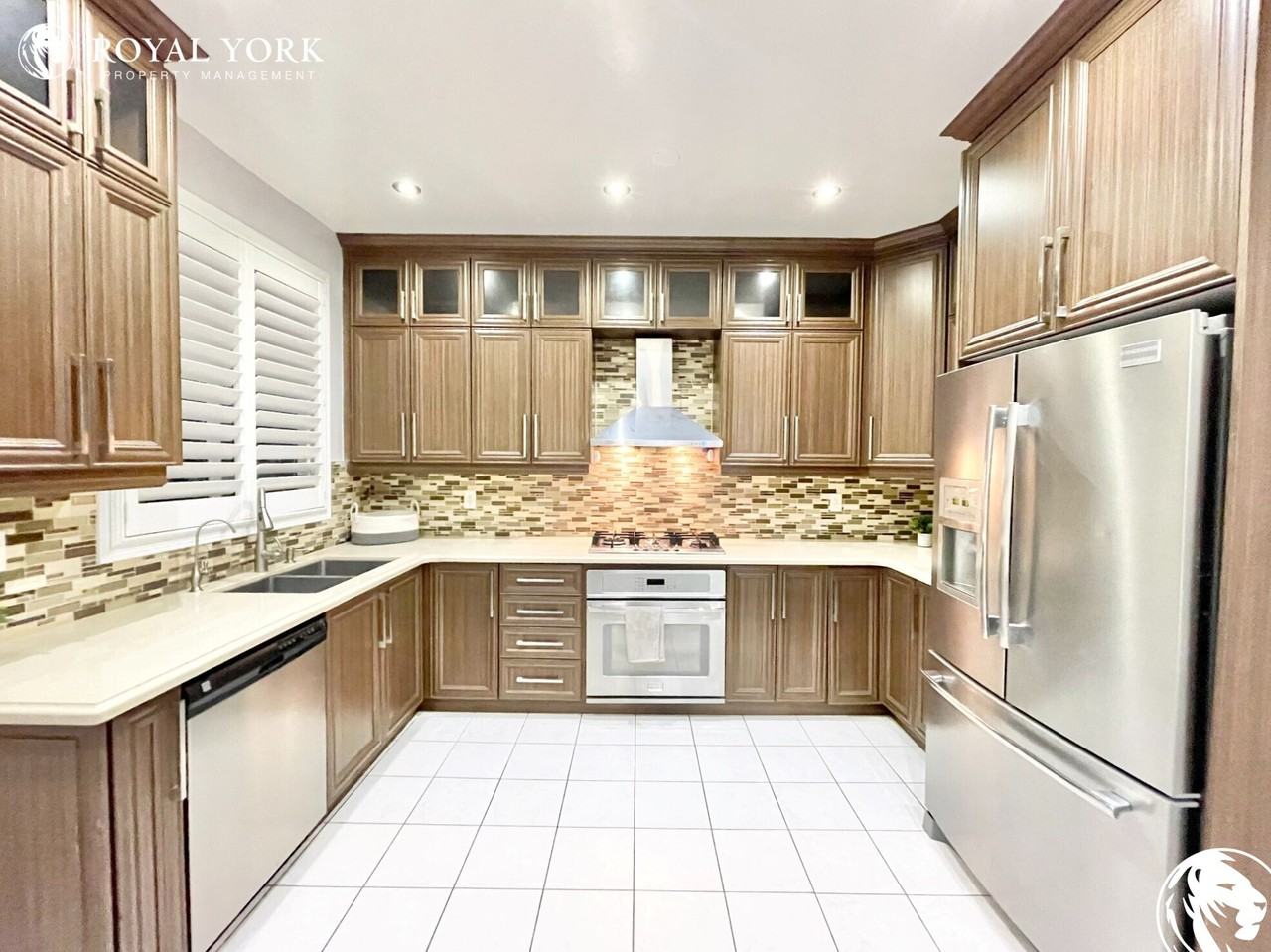 1432 Weir Chase - Photo 2 of 39