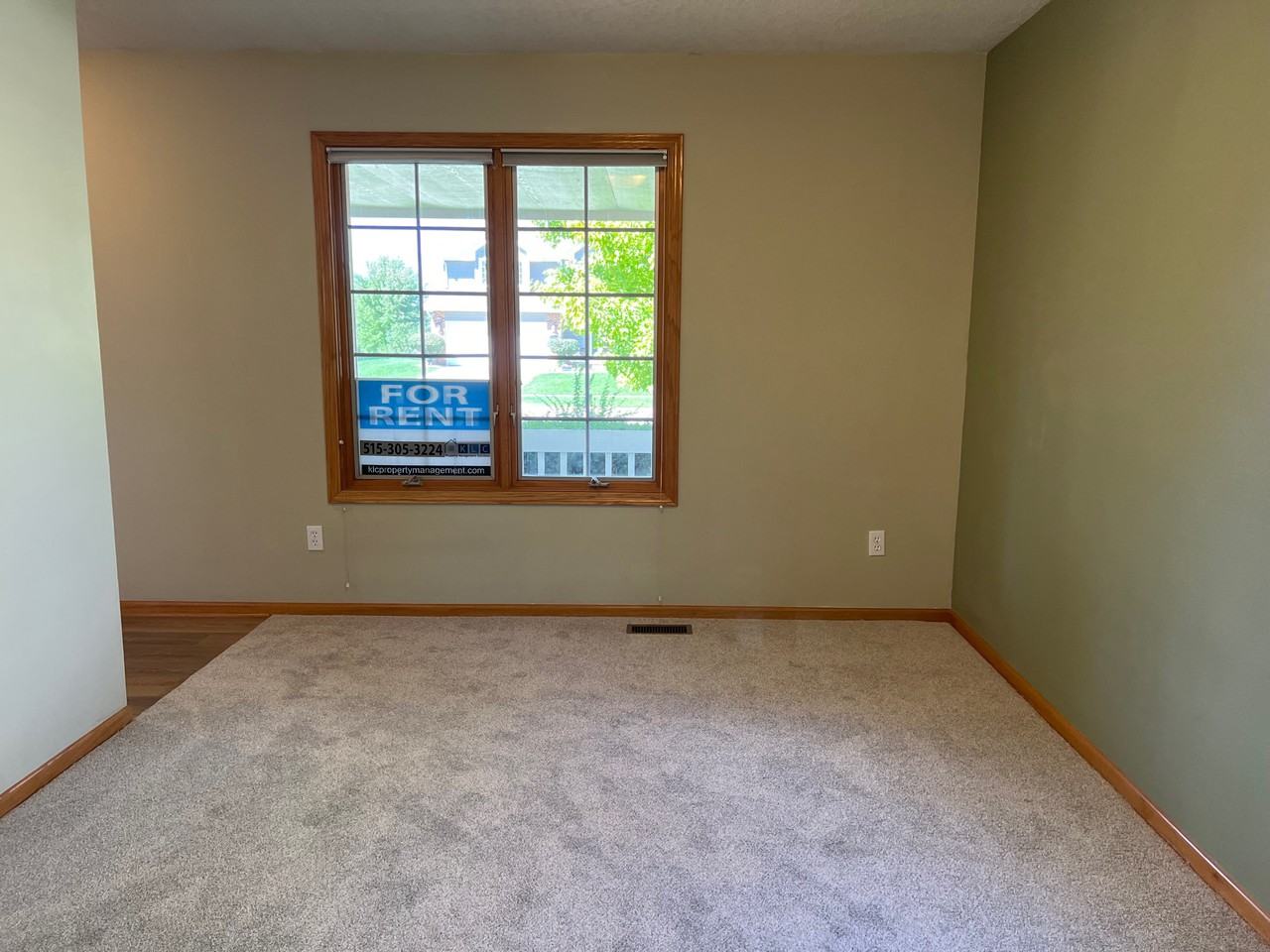 15104 Hawthorn Dr #1 - Photo 6 of 18