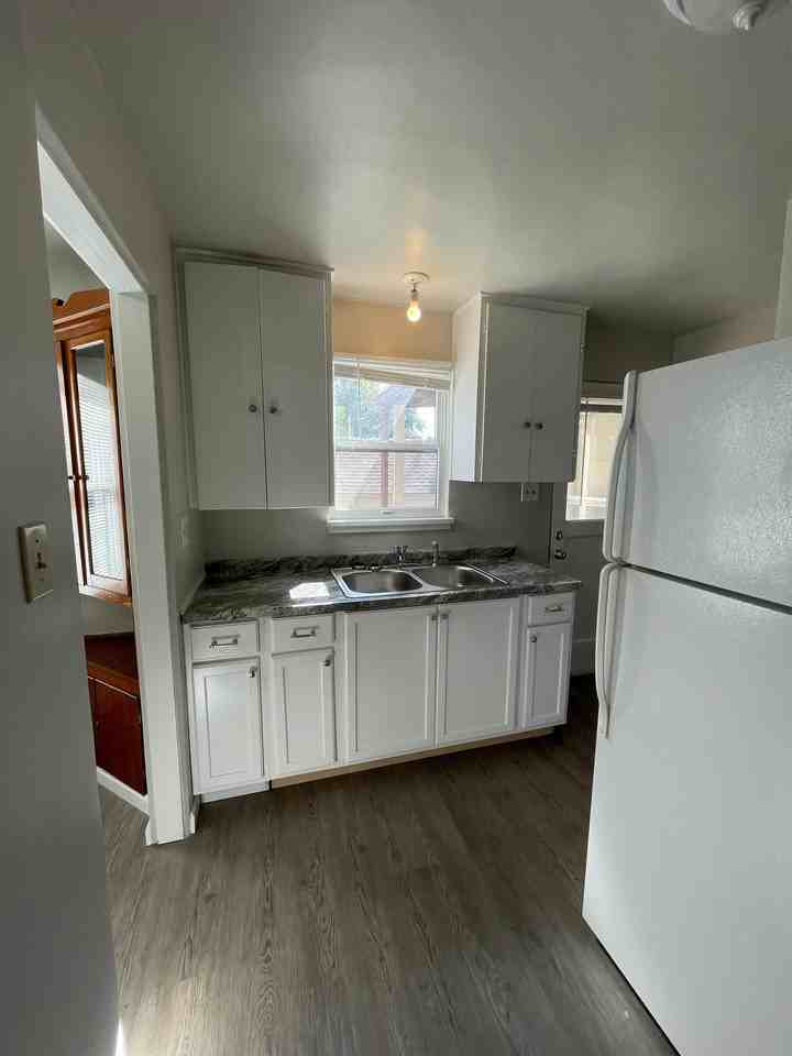1312 S Juanita St #1 - Photo 5 of 19