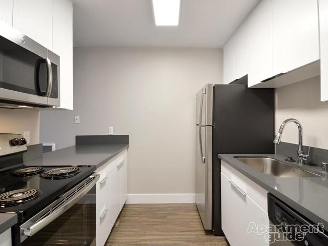 900 E Hillsdale Blvd - Photo 6 of 34