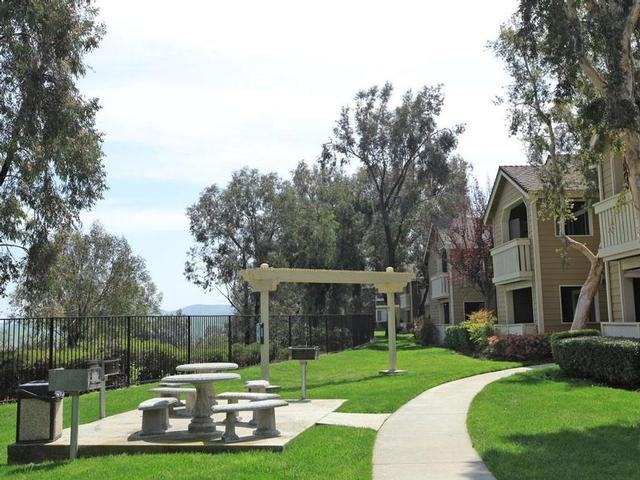 15773 High Knoll Dr - Photo 6 of 25