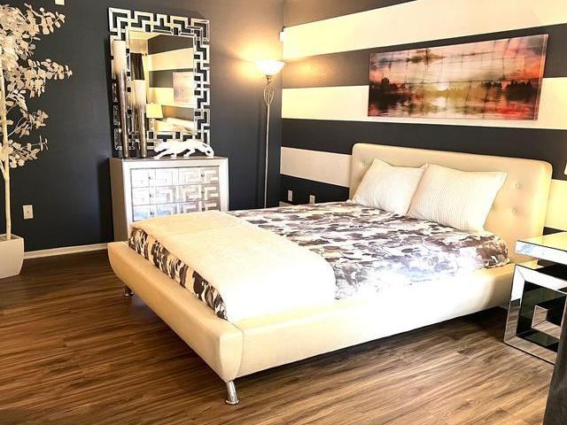 6575 W Tropicana Ave - Photo 3 of 12