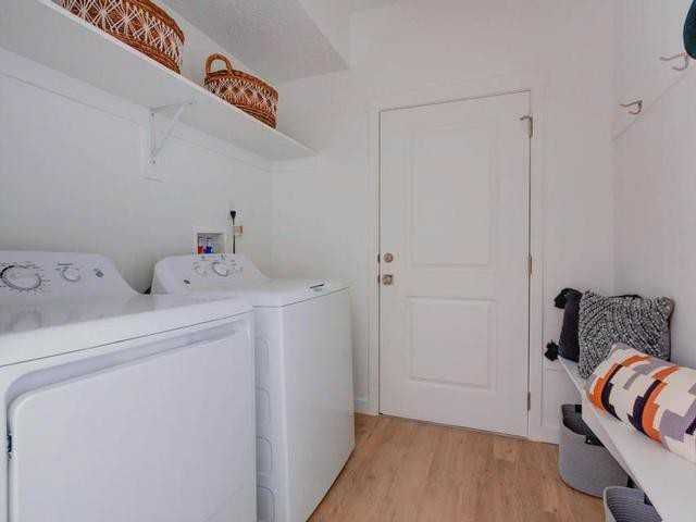 1814 Layton Hills Pkwy - Photo 7 of 22